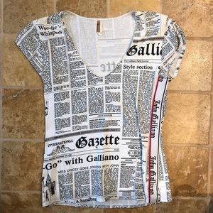 Newspaper tee